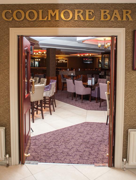 Allingham Arms Hotel Бундоран Екстериор снимка